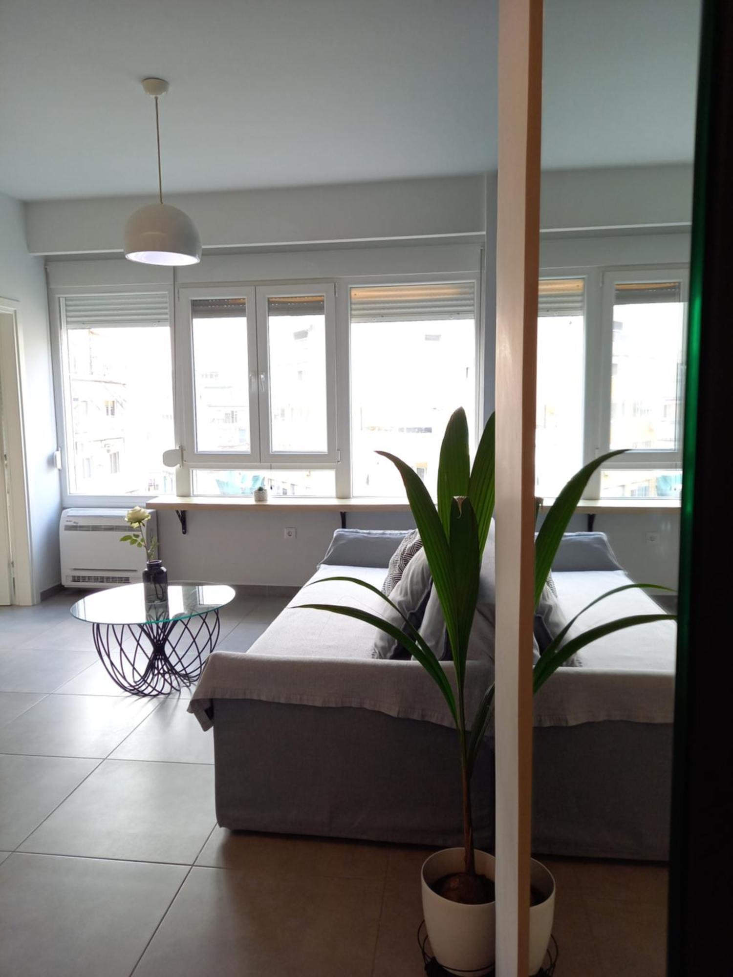Bella Suite City Center, Parking Tesalonika Bagian luar foto